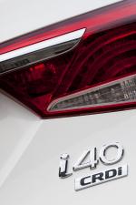 Hyundai i40 Station Wagon CRDi 2011 года (UK)